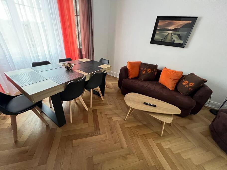 Esprit Vosges - 3 Chambres De Charme Мюлуз Экстерьер фото